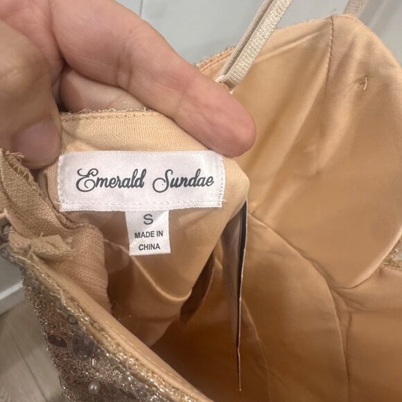 Emerald Sundae Womens Gold Sequin Mini Dress With Spaghetti Straps & Sweetheart - Picture 4 of 5